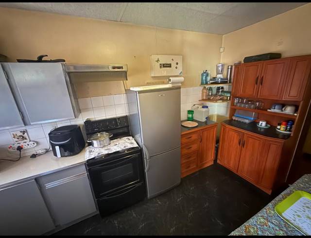 4 BEDROOM HOUSE FOR SALE IN VANDERBIJLPARK CE 2